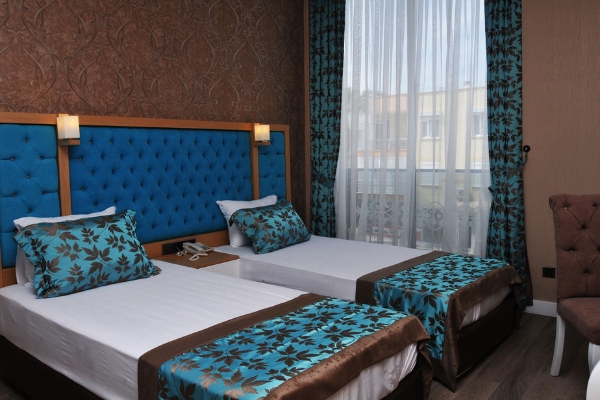 LA PORTE BOUTIQUE HOTEL